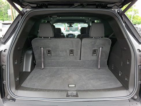 Certified 2023 Chevrolet Traverse LT AWD/4WD image 29