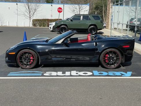 Used 2013 Chevrolet Corvette 427 w/ 1SB Preferred Equipment Group RWD image 42