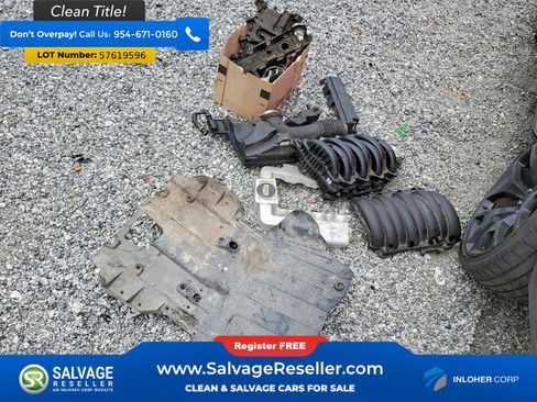 Used 2017 Cadillac Escalade Luxury RWD image 17
