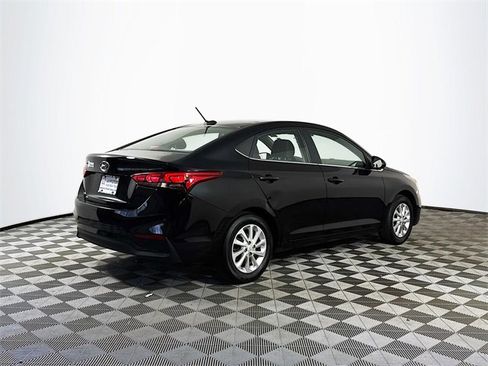 Used 2019 Hyundai Accent SEL image 8