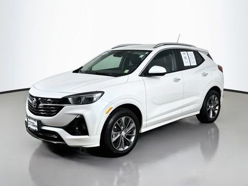 Used 2022 Buick Encore GX Select w/ Sport Touring Package AWD/4WD image 5