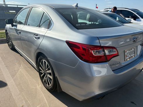 Used 2019 Subaru Legacy 2.5i Premium image 9