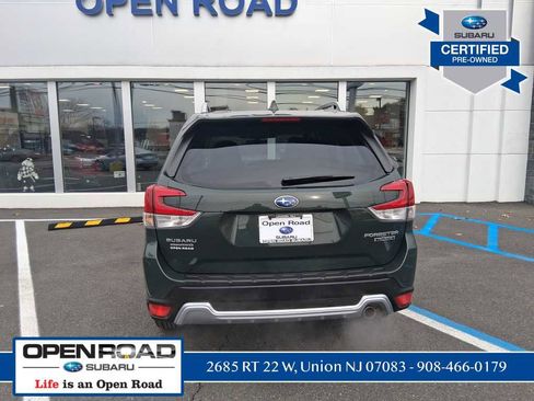 Used 2023 Subaru Forester Touring image 7