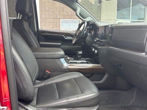 Used 2023 GMC Sierra 1500 Elevation w/ Elevation Premium Package AWD/4WD image 9
