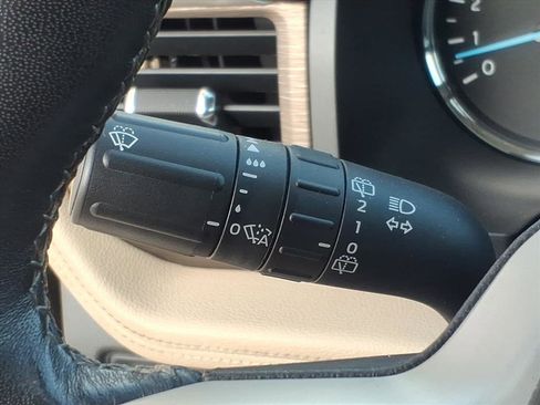 Used 2024 Ford Expedition Max Limited image 17