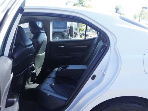 Used 2024 Toyota Camry SE FWD image 26
