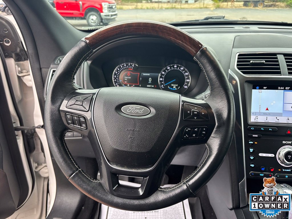 Used 2019 Ford Explorer Platinum AWD/4WD image 14
