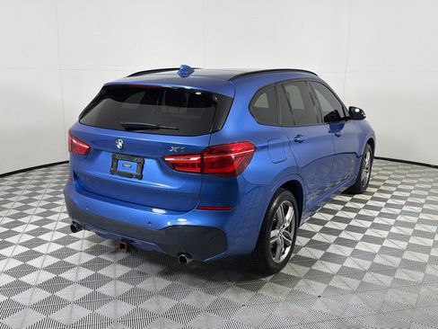 Used 2017 BMW X1 xDrive28i AWD/4WD image 5