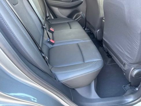 Used 2025 Buick Encore GX Sport Touring w/ Advanced Technology Package FWD image 17