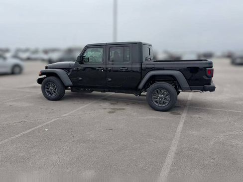 New 2026 Jeep Gladiator Sport image 7
