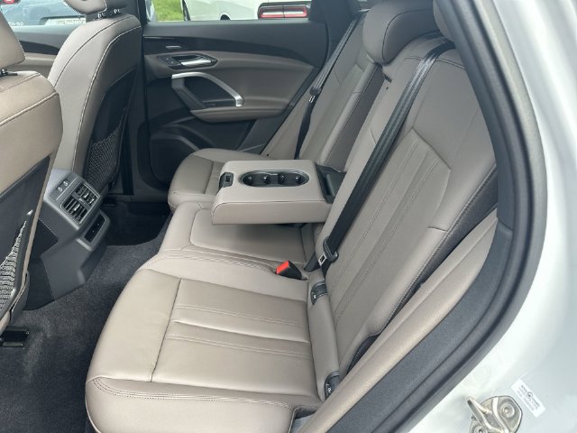 Used 2025 Audi Q5 Premium Plus w/ Premium Plus AWD/4WD image 31