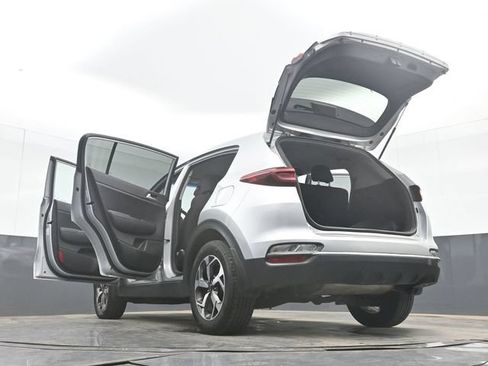 Used 2020 Kia Sportage LX AWD/4WD image 54