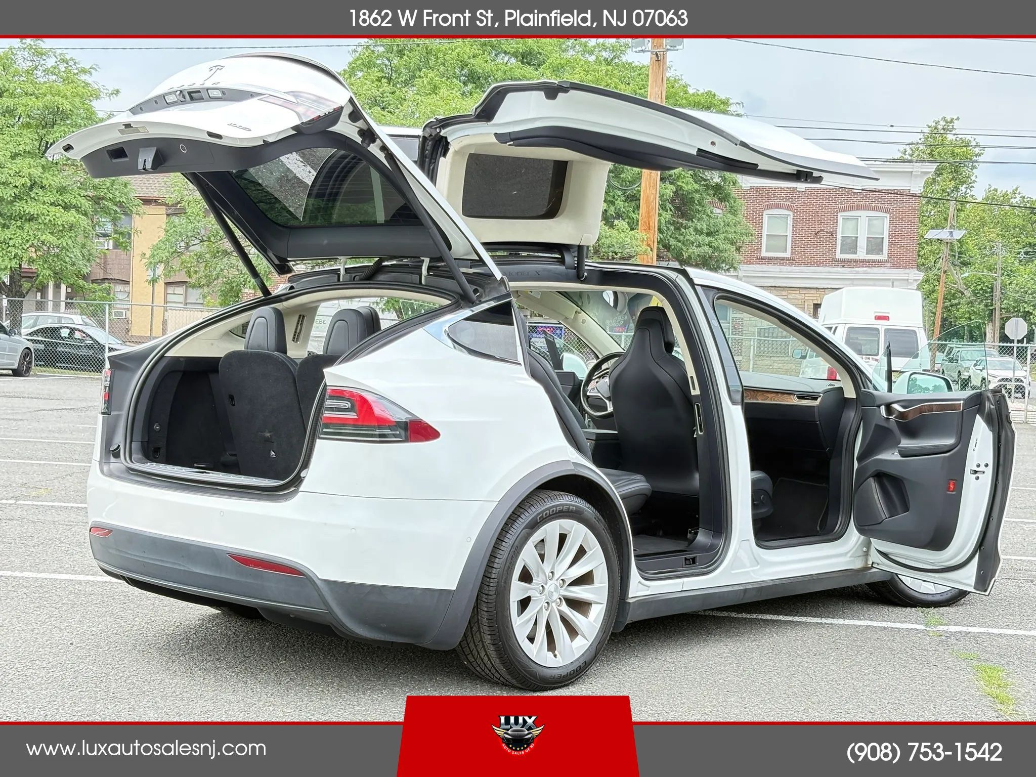 Used 2018 Tesla Model X 100D AWD/4WD image 18