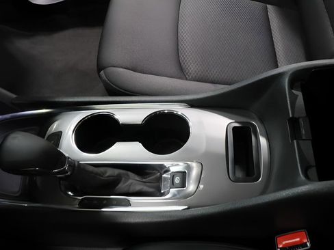 Used 2025 Chevrolet Malibu LT image 19