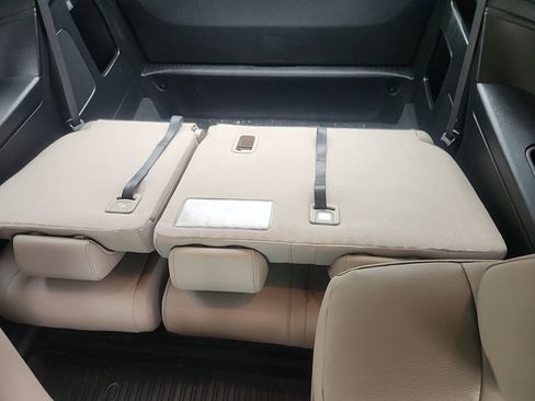 Used 2024 Honda Odyssey EX-L image 19