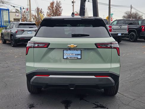 New 2026 Chevrolet Equinox LT w/ Convenience Package II FWD image 5