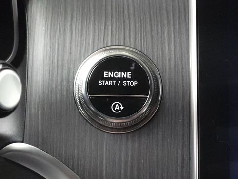 Certified 2026 Mercedes-Benz GLC 300 4MATIC image 15