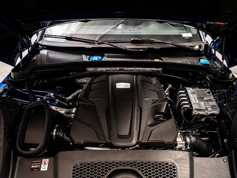 New 2026 Porsche Macan GTS image 35