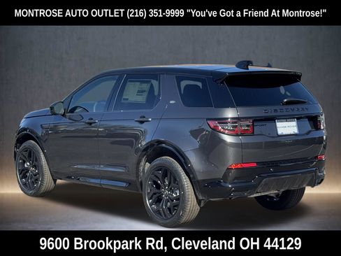 New 2026 Land Rover Discovery Sport Landmark image 3