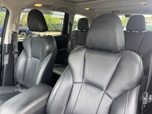 Used 2021 Subaru Ascent Touring AWD/4WD image 14
