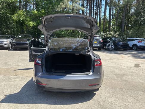Used 2018 Tesla Model 3 Long Range image 14