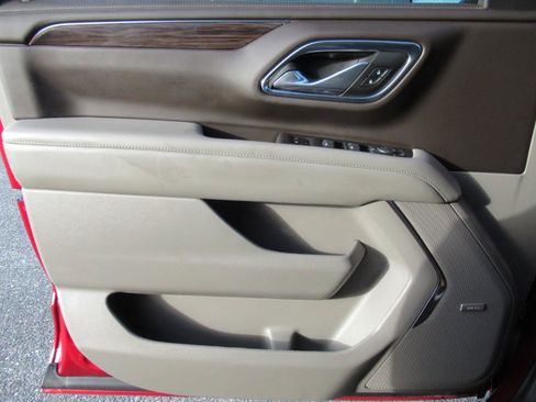 Used 2023 Chevrolet Tahoe LT RWD image 21