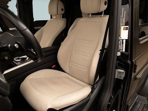 Used 2019 Mercedes-Benz G 550 image 16