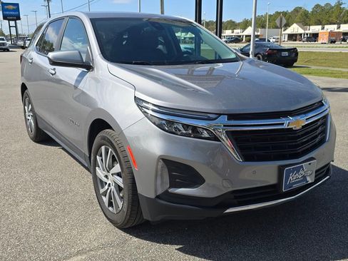 Used 2024 Chevrolet Equinox LT FWD image 7
