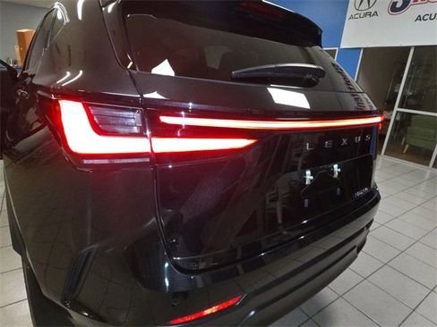 Used 2022 Lexus NX 250 FWD w/ Premium Package image 28