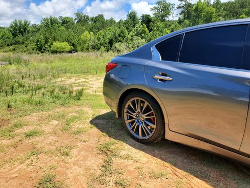 Used 2017 INFINITI Q50 Red Sport 400 AWD/4WD image 11