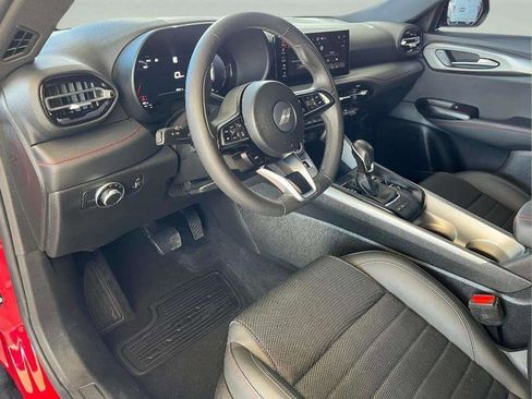 Used 2023 Dodge Hornet GT w/ GT Blacktop Package AWD/4WD image 10