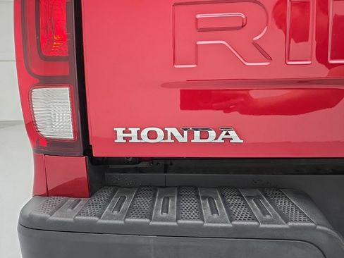 Used 2025 Honda Ridgeline Black Edition image 61