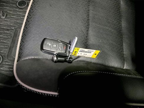 Certified 2023 RAM 1500 Laramie image 30