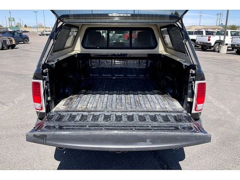 Used 2015 RAM 1500 Laramie w/ Convenience Group AWD/4WD image 11