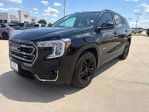 Used 2022 GMC Terrain AT4 w/ Infotainment Package II AWD/4WD image 1