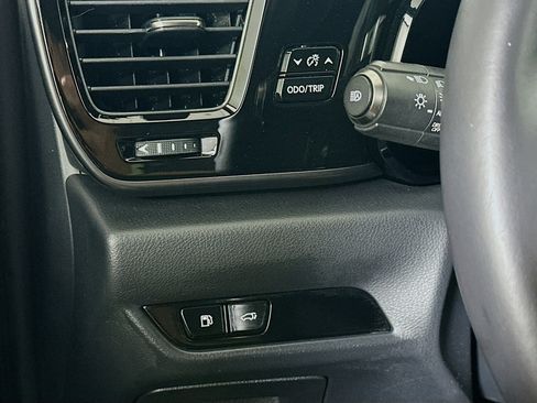 Used 2023 Lexus NX 350 AWD image 17