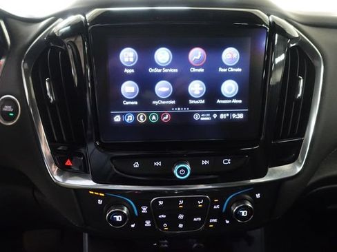 Used 2023 Chevrolet Traverse High Country w/ LPO, Floor Liner Package AWD/4WD image 15