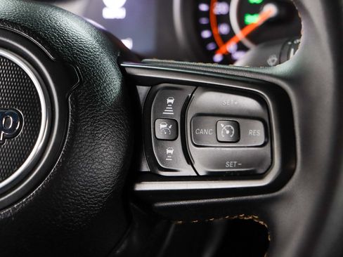 Used 2024 Jeep Wrangler Unlimited Sport image 14