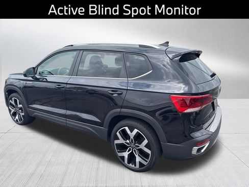 Used 2023 Volkswagen Taos SEL AWD/4WD image 10