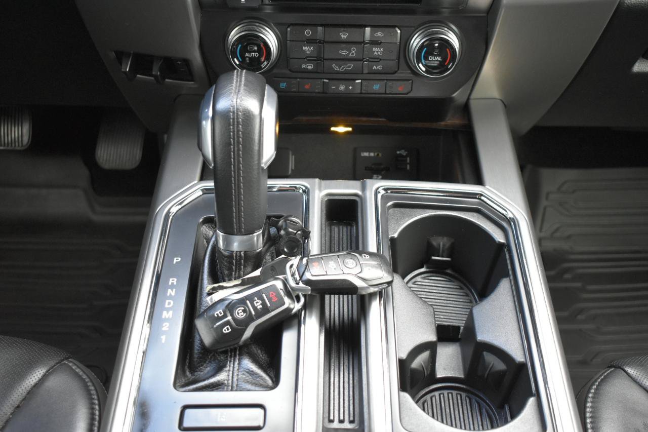 Used 2015 Ford F150 Platinum w/ Equipment Group 701A Luxury RWD image 23