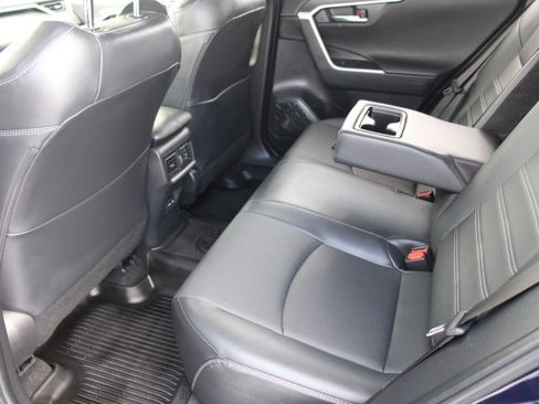 Certified 2022 Toyota RAV4 Limited image 15