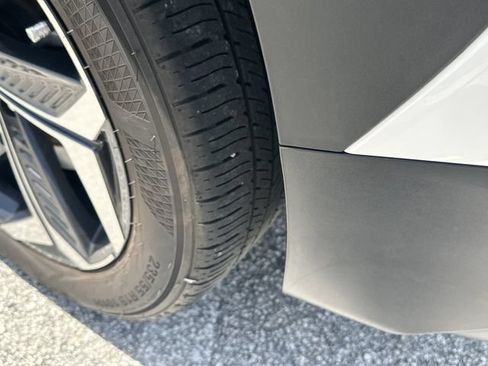 Certified 2024 Hyundai Tucson SEL FWD image 11