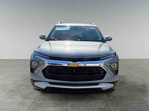 New 2026 Chevrolet TrailBlazer LT w/ Convenience Package AWD/4WD image 8