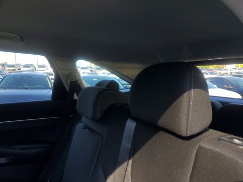 New 2026 Kia Sorento LX image 9