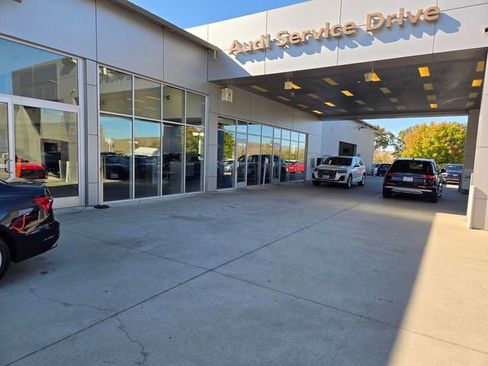 Used 2025 Audi A6 Premium Plus w/ Premium Plus Package AWD/4WD image 46