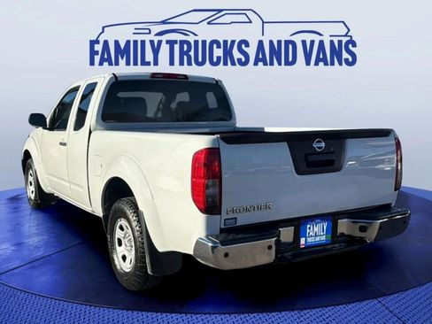 Used 2018 Nissan Frontier S image 3