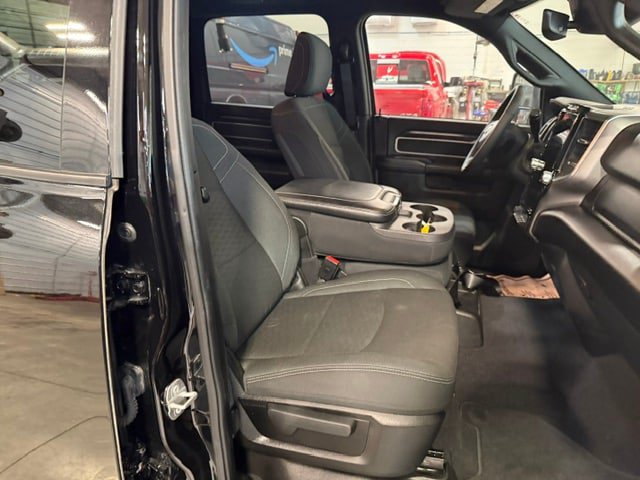 Used 2025 RAM 2500 Big Horn AWD/4WD image 10