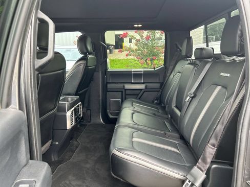 Used 2018 Ford F150 Platinum w/ Equipment Group 701A Luxury AWD/4WD image 13