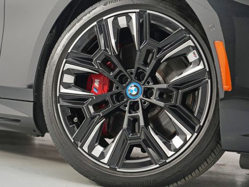 Used 2024 BMW i5 M60 w/ Premium Package image 57