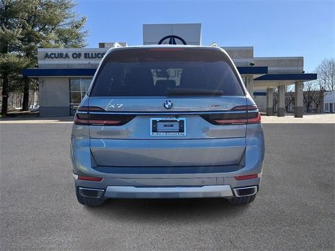 Used 2024 BMW X7 xDrive40i w/ Premium Package image 5